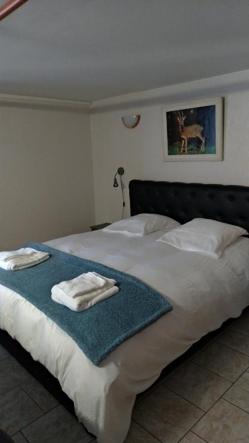 Les Guernazelles Apartman Bracieux Kültér fotó